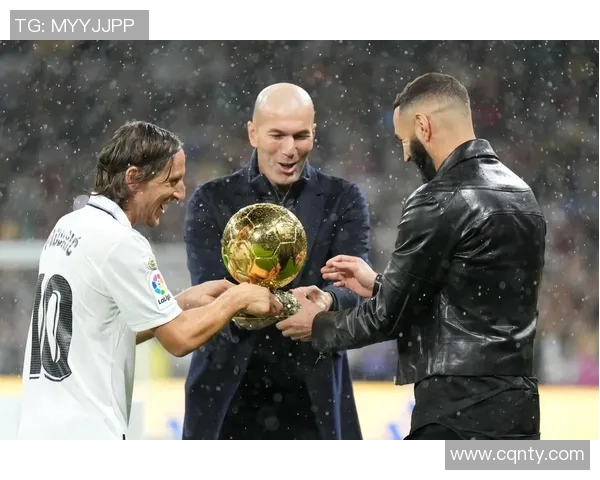 皇家马德里2-1逆转赫塔菲，本泽马梅开二度助球队胜利，齐达内赛后盛赞球队斗志